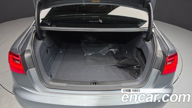 Audi A6 2.0 TDI Dynamic C7 2014 — фото 20