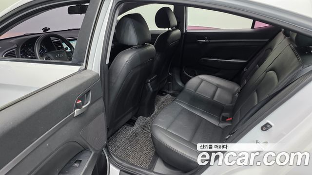 Hyundai Avante (AD) 1.6 LPI Style (Rental Car) 2018 — фото 12