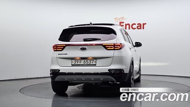 Kia Sportage The Bold Gasoline Inteligent 2019 — фото 4