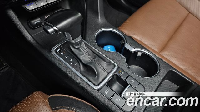 Kia Sportage The Bold Gasoline Inteligent 2019 — фото 9