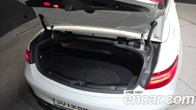 Mercedes-Benz E-Class (W213) E450 4MATIC Cabriolet 2020 — фото 30