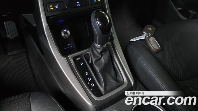 Hyundai Avante 1.6 GDi Modern Standard 2015 — фото 9