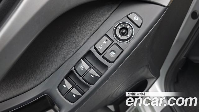 Hyundai Avante 1.6 GDi Modern Standard 2015 — фото 11