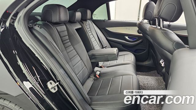 Mercedes-Benz E-Class (W213) E250 Avantgarde 2021 — фото 11