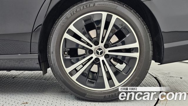 Mercedes-Benz E-Class (W213) E250 Avantgarde 2021 — фото 21
