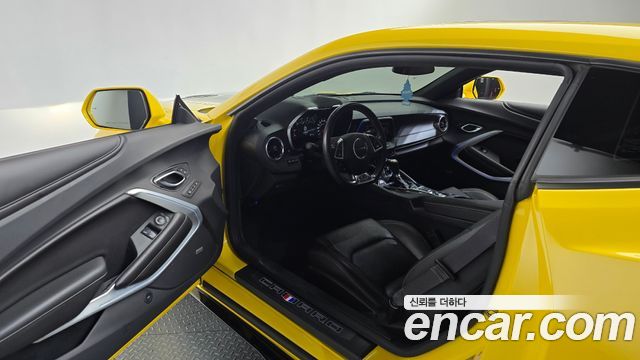 Chevrolet Camaro SS 6.2 V8 2017 — фото 10