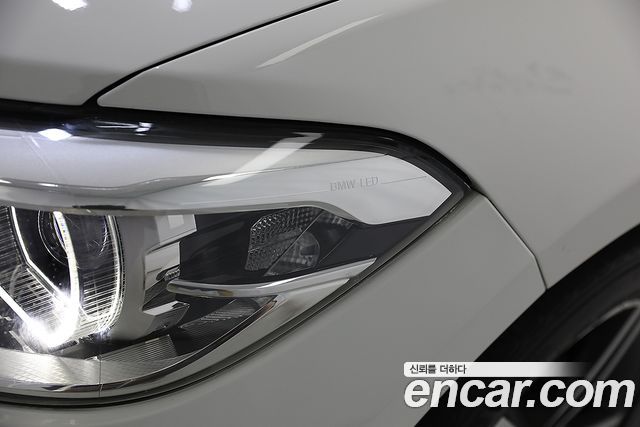 BMW 1 Series (F20) 118d Sport 5Door 2017 — фото 6