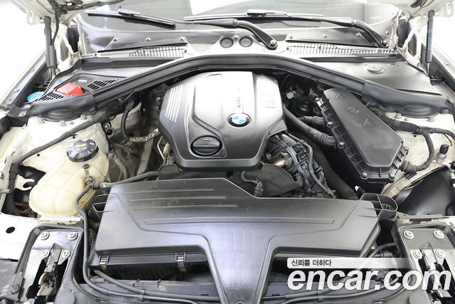 BMW 1 Series (F20) 118d Sport 5Door 2017 — фото 16