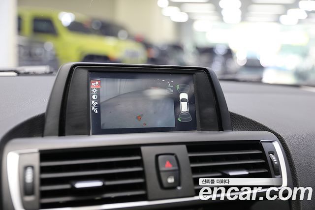 BMW 1 Series (F20) 118d Sport 5Door 2017 — фото 19
