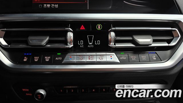 BMW 4 Series (G22) 420i M Sport Performance Coupe 2022 — фото 20