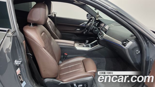 BMW 4 Series (G22) 420i M Sport Performance Coupe 2022 — фото 26