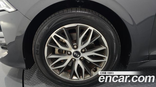 Kia K5 (III) 2.0 Trendy 2021 — фото 5