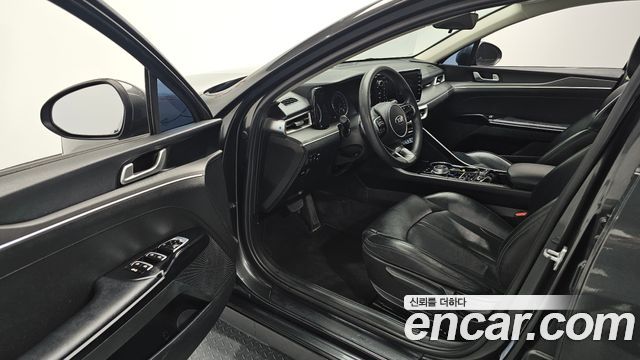 Kia K5 (III) 2.0 Trendy 2021 — фото 11