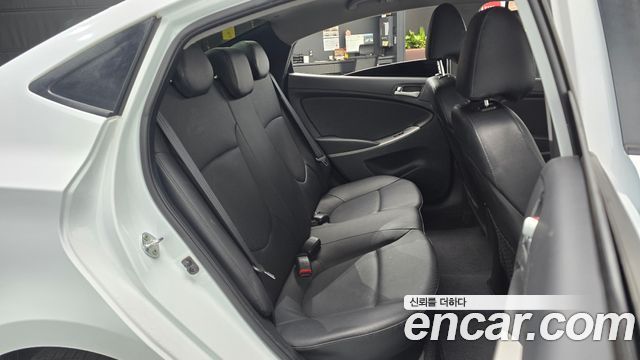 Hyundai Accent (New) 1.4 VVT Modern 2017 — фото 12