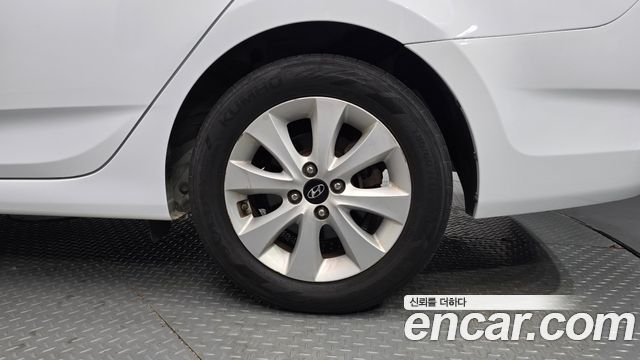 Hyundai Accent (New) 1.4 VVT Modern 2017 — фото 21