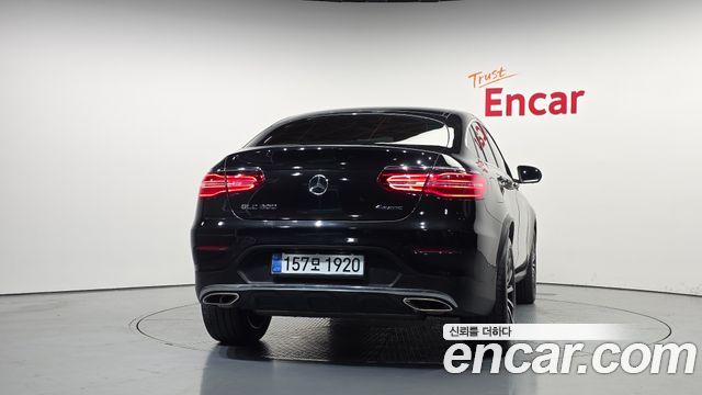 Mercedes-Benz GLC-Class (X253) GLC300 4MATIC AMG Line Coupe 2019 — фото 4