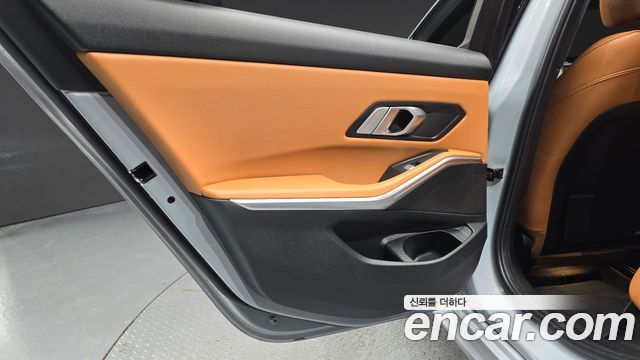 BMW 3 Series (G20) 320i M Sport 2023 — фото 25