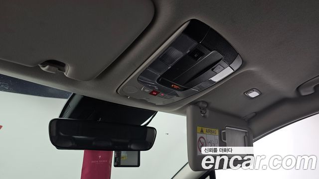 Kia Sportage Hybrid (V) Prestige 2WD 2022 — фото 19
