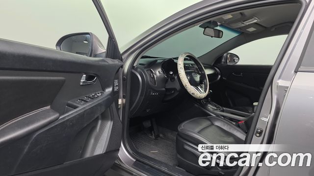 Kia Sportage R Diesel 2WD TLX High-Deluxe 2011 — фото 10
