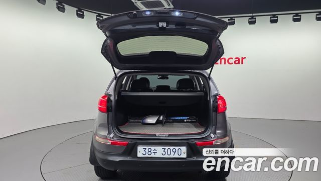 Kia Sportage R Diesel 2WD TLX High-Deluxe 2011 — фото 19