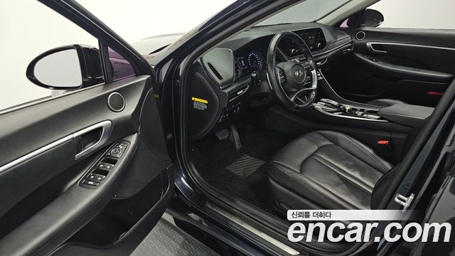 Hyundai Sonata (DN8) 2.0 Premium 2020 — фото 11