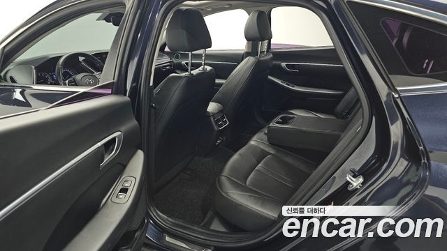 Hyundai Sonata (DN8) 2.0 Premium 2020 — фото 12