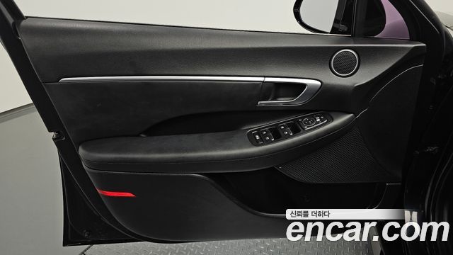 Hyundai Sonata (DN8) 2.0 Premium 2020 — фото 24