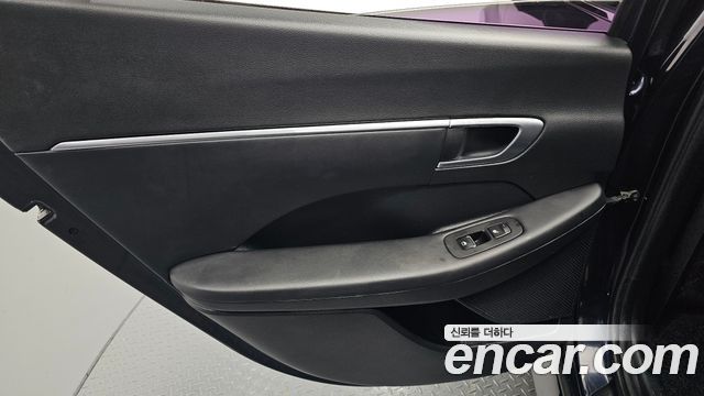 Hyundai Sonata (DN8) 2.0 Premium 2020 — фото 25