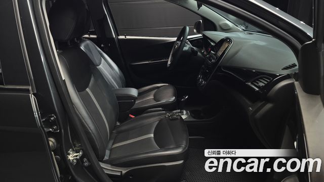 Chevrolet Spark Premier 2019 — фото 26