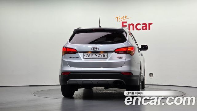 Hyundai Santa Fe (DM) Diesel(e-VGT) 2.0 4WD Premium 2013 — фото 4