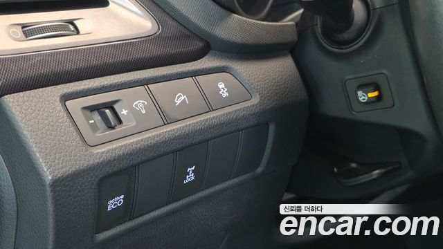 Hyundai Santa Fe (DM) Diesel(e-VGT) 2.0 4WD Premium 2013 — фото 17