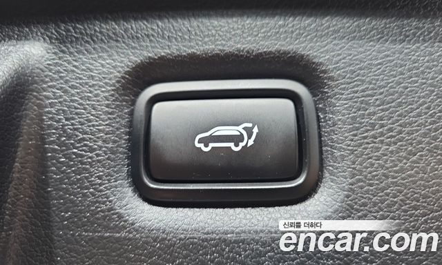 Hyundai Santa Fe Diesel 2.2 2WD Exclusive 2022 — фото 17