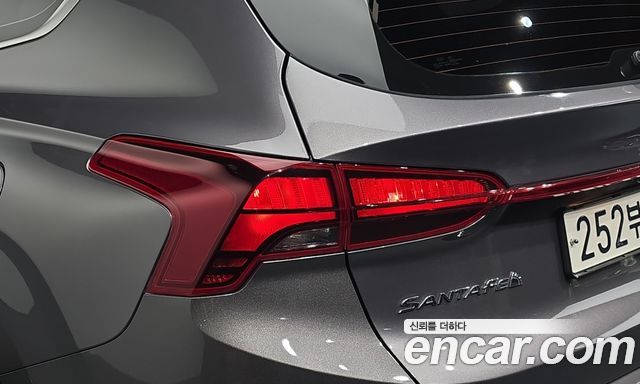 Hyundai Santa Fe Diesel 2.2 2WD Exclusive 2022 — фото 23