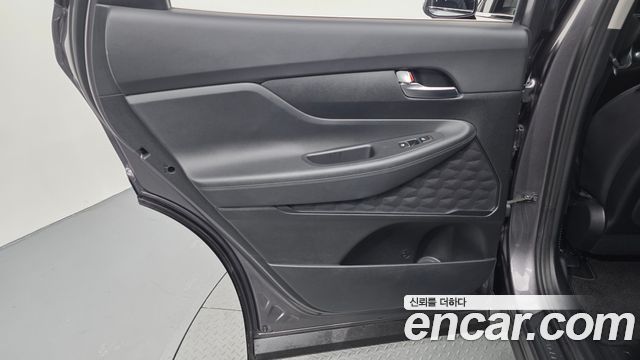 Hyundai Santa Fe Diesel 2.2 2WD Exclusive 2022 — фото 25