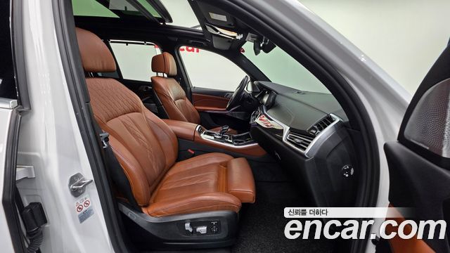 BMW X5 (G05) M50i 2022 — фото 10