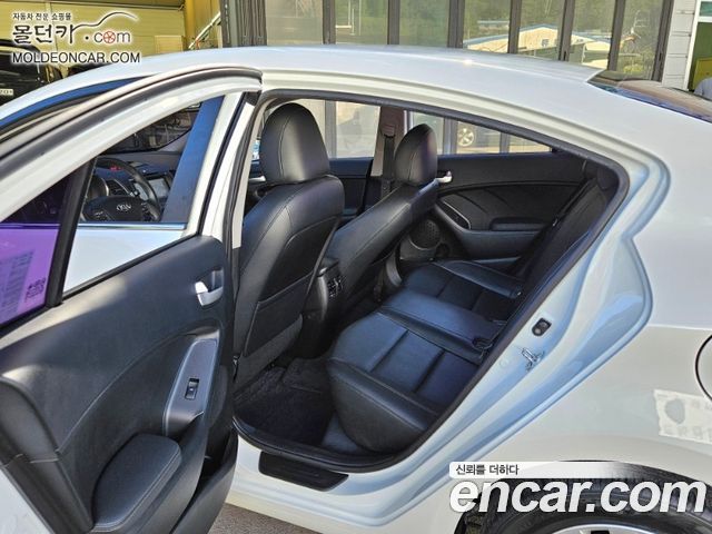 Kia K3 Trendy 2014 — фото 20