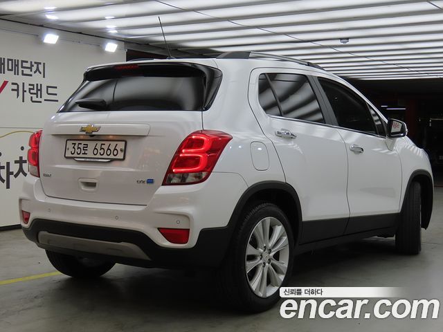 Chevrolet Trax 1.6 Diesel LTZ 2017 — фото 1