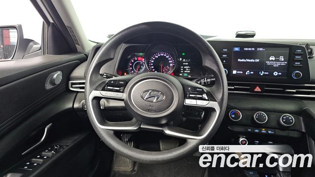 Hyundai Avante (CN7) 1.6 LPi (Rental Car) Smart 2023 — фото 12
