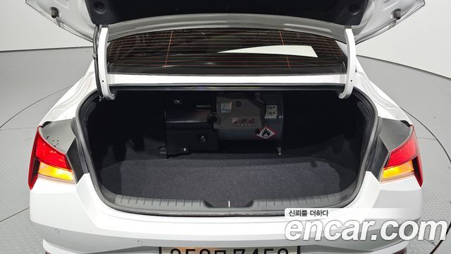 Hyundai Avante (CN7) 1.6 LPi (Rental Car) Smart 2023 — фото 30