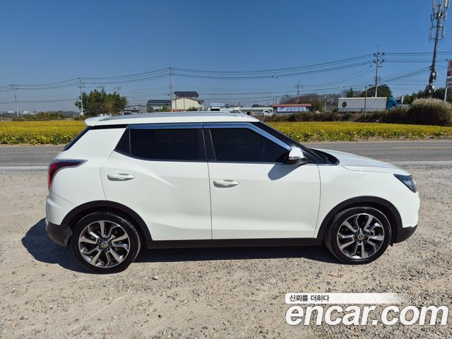 KG Mobility (SsangYong) Tivoli Diesel LX 2WD 2016 — фото 3