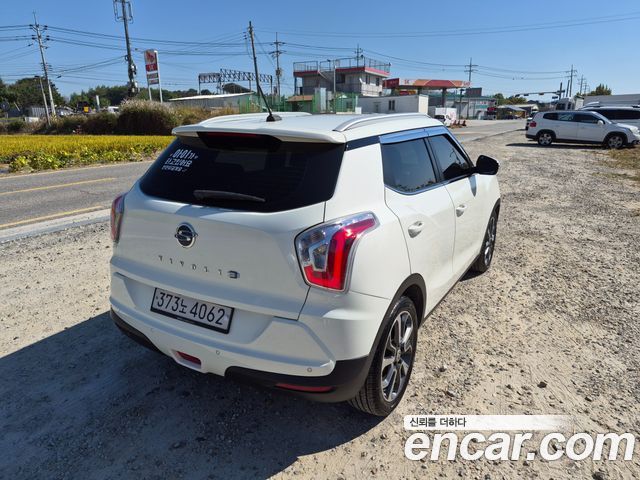 KG Mobility (SsangYong) Tivoli Diesel LX 2WD 2016 — фото 5