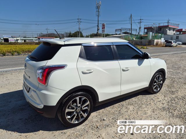 KG Mobility (SsangYong) Tivoli Diesel LX 2WD 2016 — фото 6