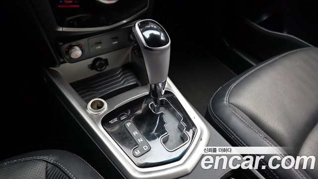 KG Mobility (SsangYong) Tivoli LX 2WD DLX 2016 — фото 9