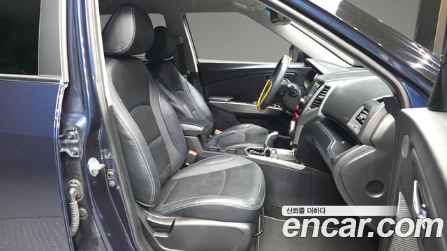 KG Mobility (SsangYong) Tivoli LX 2WD DLX 2016 — фото 11