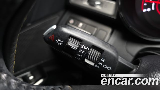KG Mobility (SsangYong) Tivoli LX 2WD DLX 2016 — фото 29