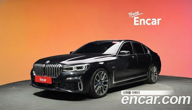 BMW 7 Series (G11) 745e iPerformance M Sport 2022 — фото 1