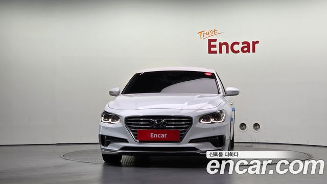 Hyundai Grandeur (IG) 2.2 Diesel Premium Special 2018 — фото 3