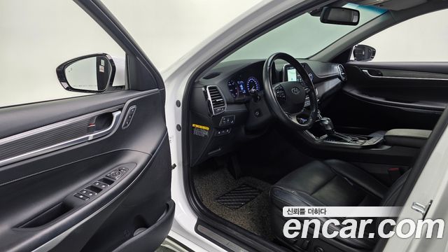 Hyundai Grandeur (IG) 2.2 Diesel Premium Special 2018 — фото 15