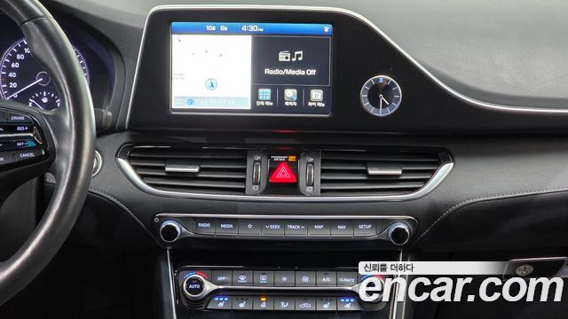 Hyundai Grandeur (IG) 2.2 Diesel Premium Special 2018 — фото 20