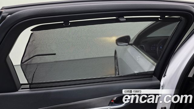 Hyundai Grandeur (IG) 2.2 Diesel Premium Special 2018 — фото 22